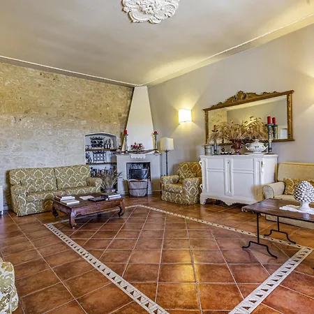 Villa Castelluccio By Plus *